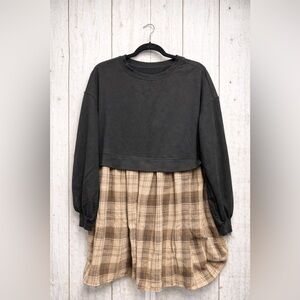 Black Cropped Sweatshirt with Plaid Skirt